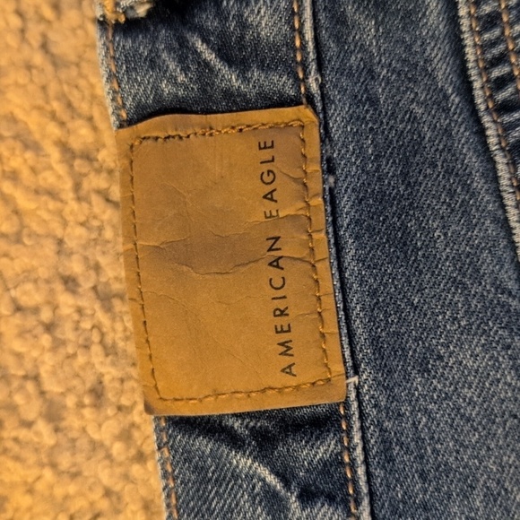American Eagle Outfitters 90s Boyfriend Jeans Size 4 Long - Picture 7 of 9